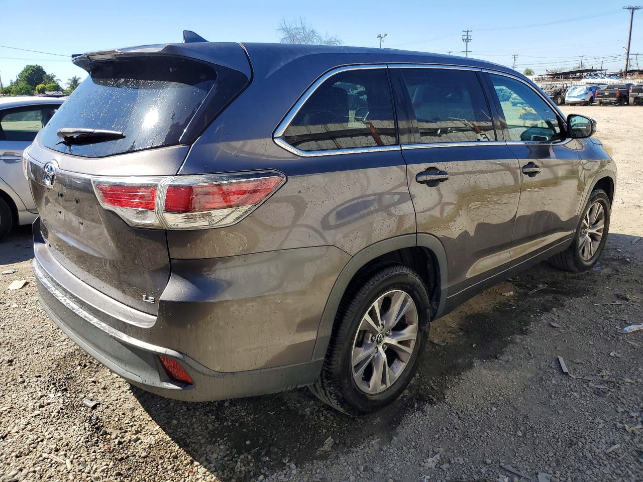 2016 TOYOTA HIGHLANDER LE PLUS — снимка 3