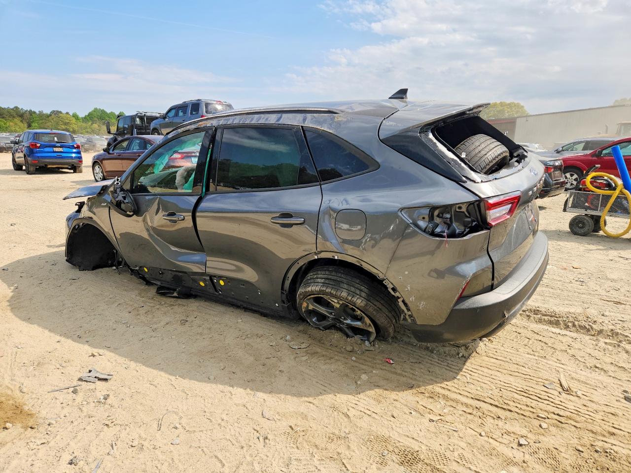 2025 FORD ESCAPE ST LINE — снимка 2