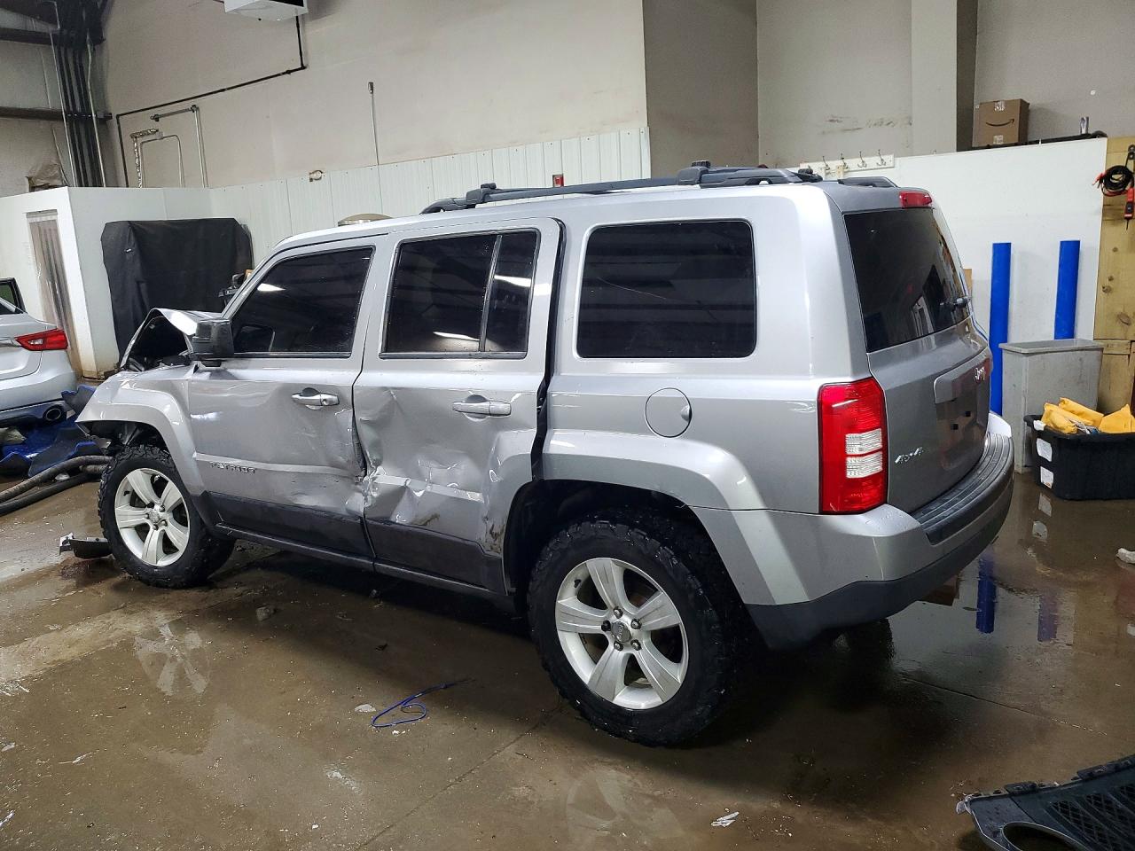 2015 JEEP PATRIOT LATITUDE — снимка 2