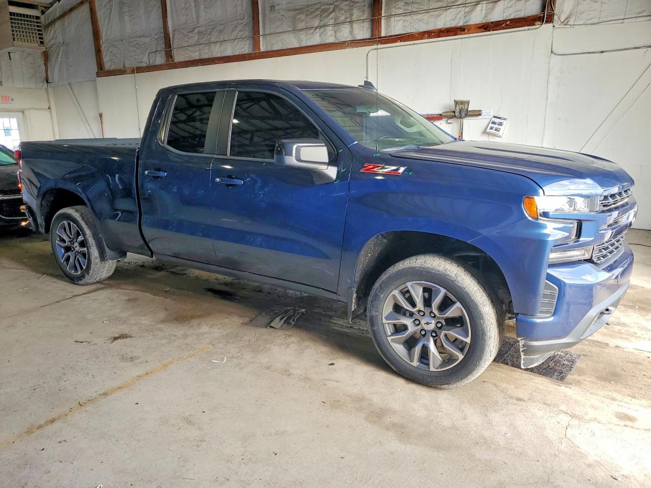 2020 CHEVROLET SILVERADO K1500 RST — снимка 4