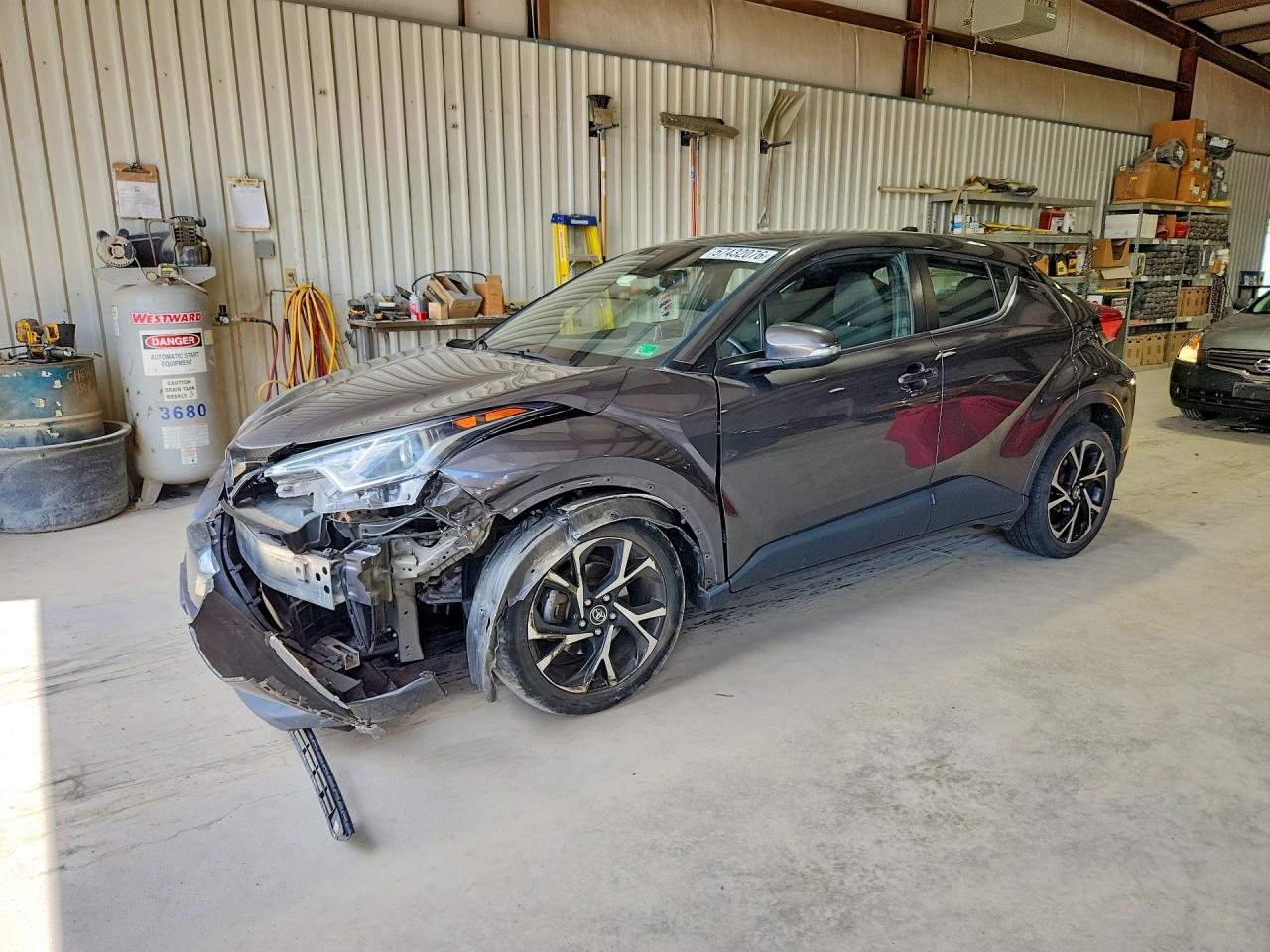 2019 TOYOTA C-HR XLE