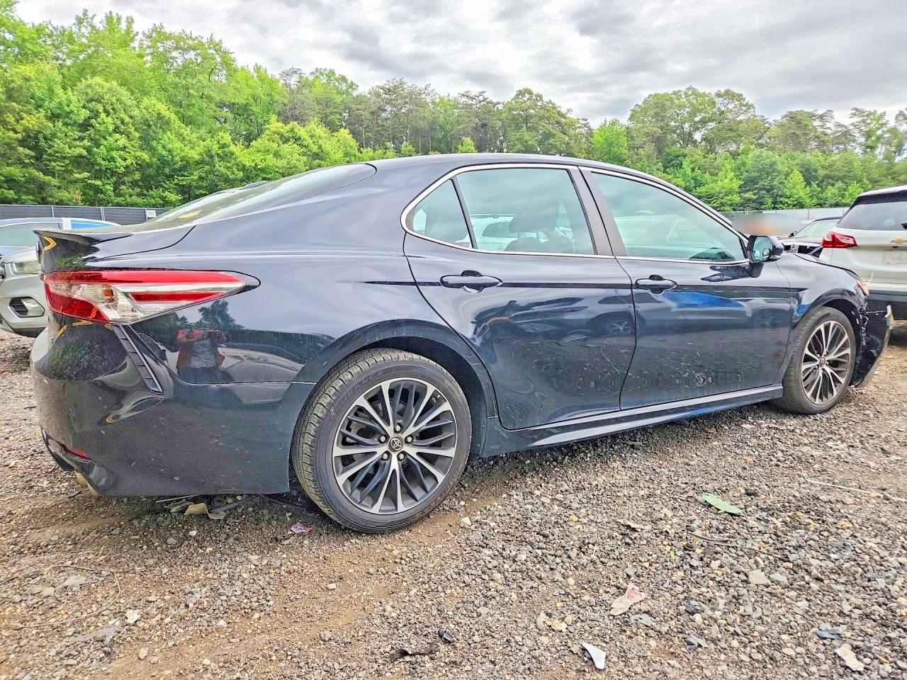 2018 TOYOTA CAMRY SE — снимка 3