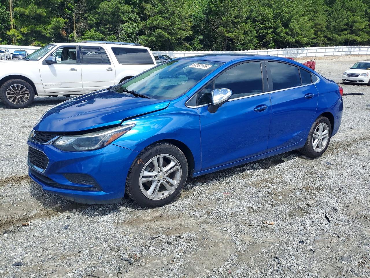 2017 CHEVROLET CRUZE LT