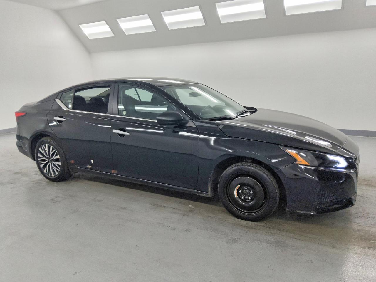 2025 NISSAN ALTIMA SV — снимка 4