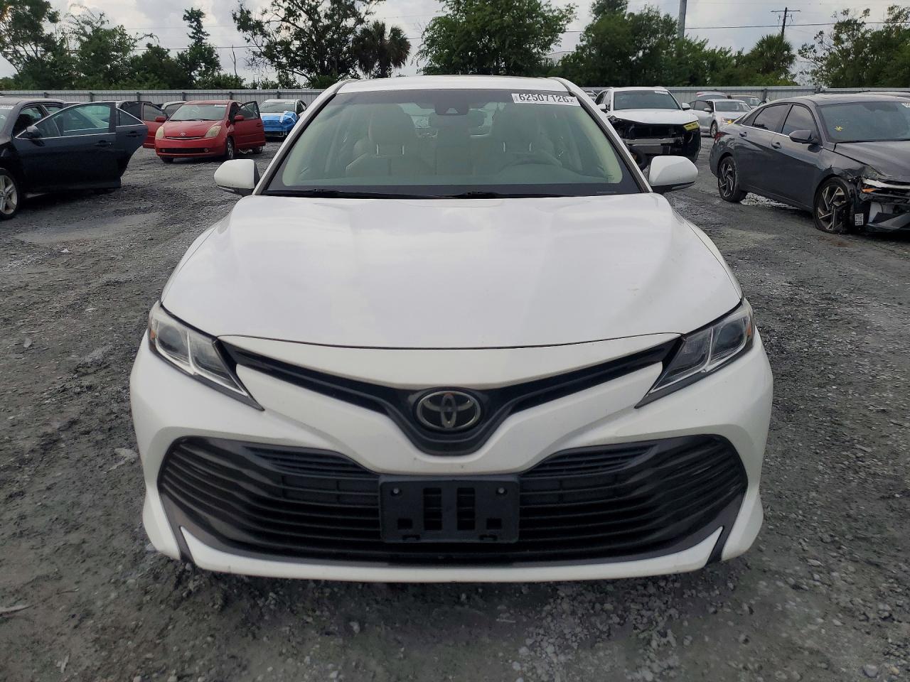 2018 TOYOTA CAMRY LE — снимка 5
