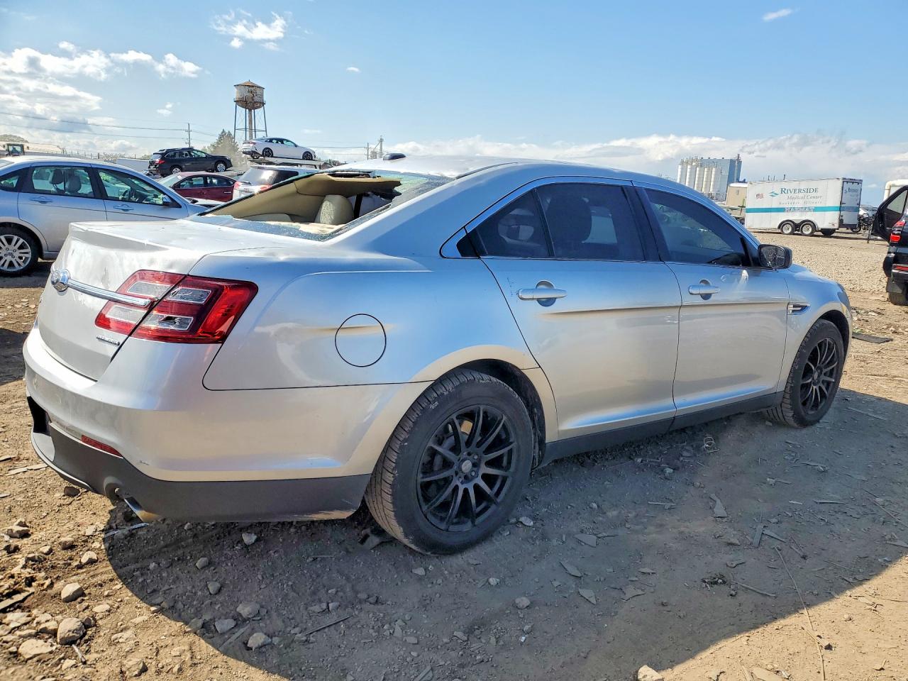 2018 FORD TAURUS SE — снимка 3