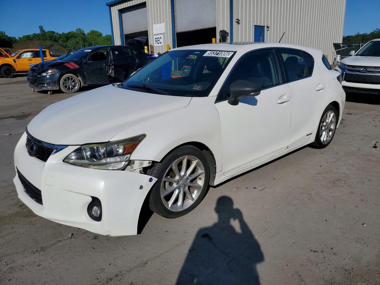 2013 LEXUS CT 200