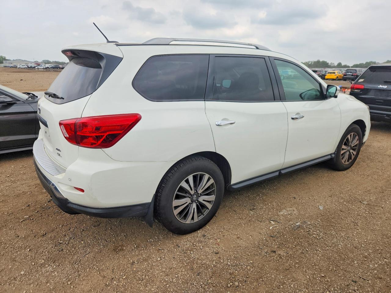 2017 NISSAN PATHFINDER SL — снимка 3