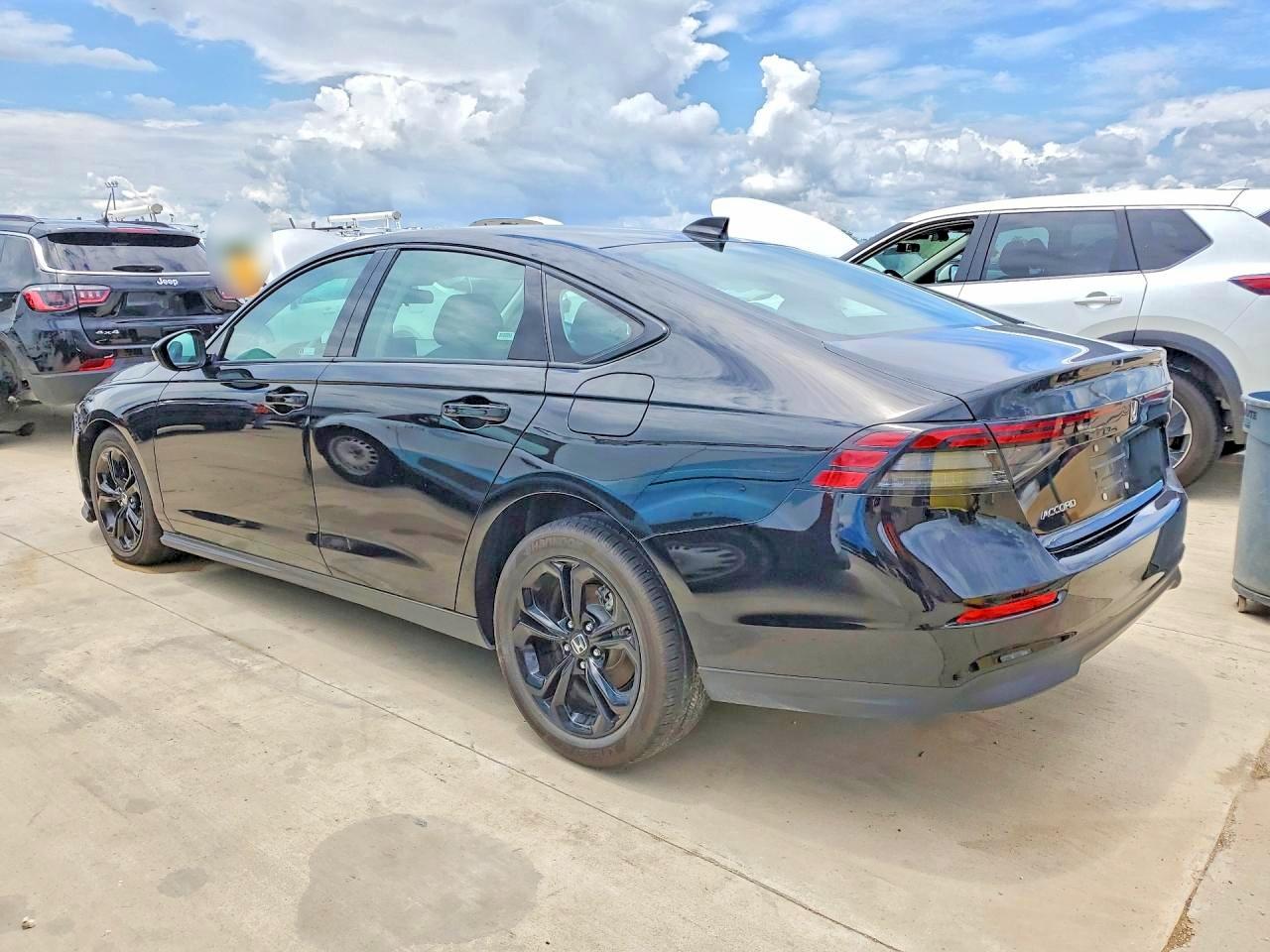 2025 HONDA ACCORD SE — снимка 2