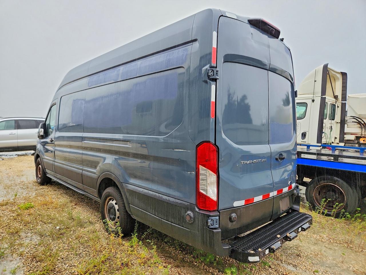 2020 FORD TRANSIT T-250 — снимка 2