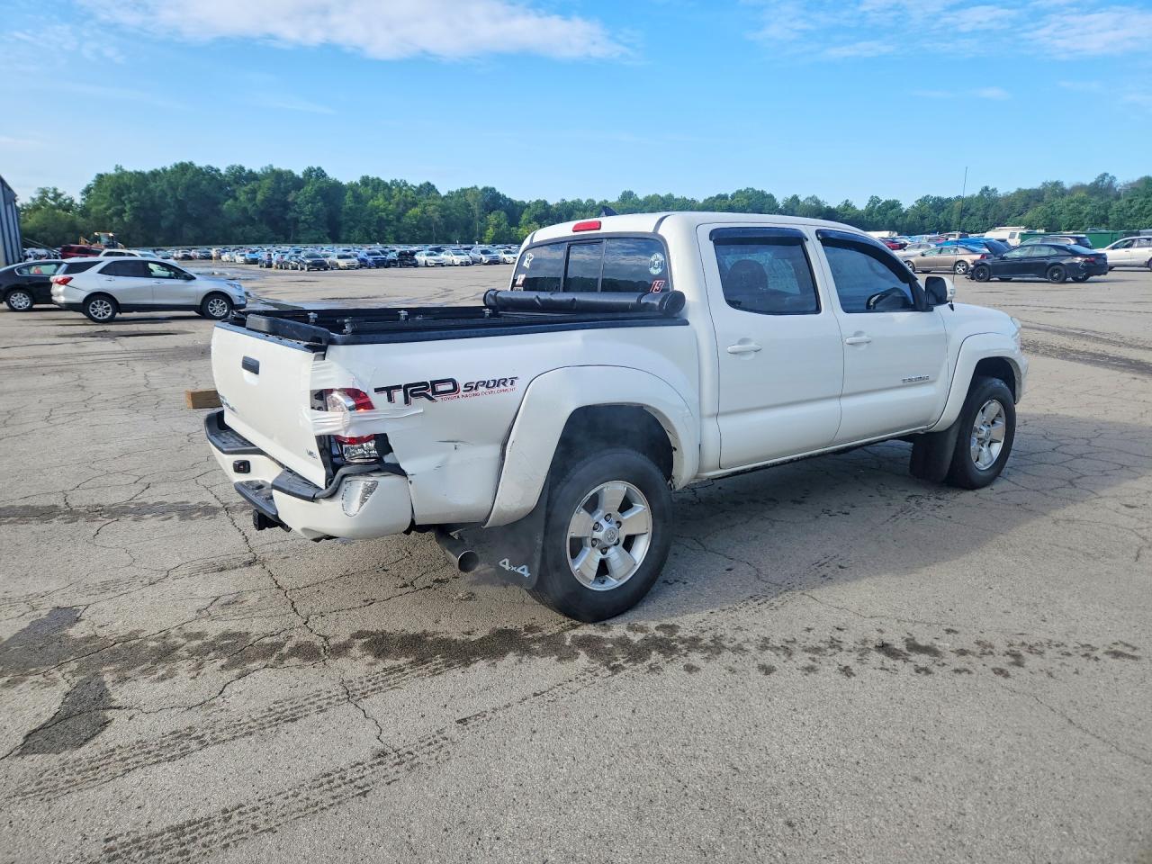 2015 TOYOTA TACOMA V6 — снимка 3