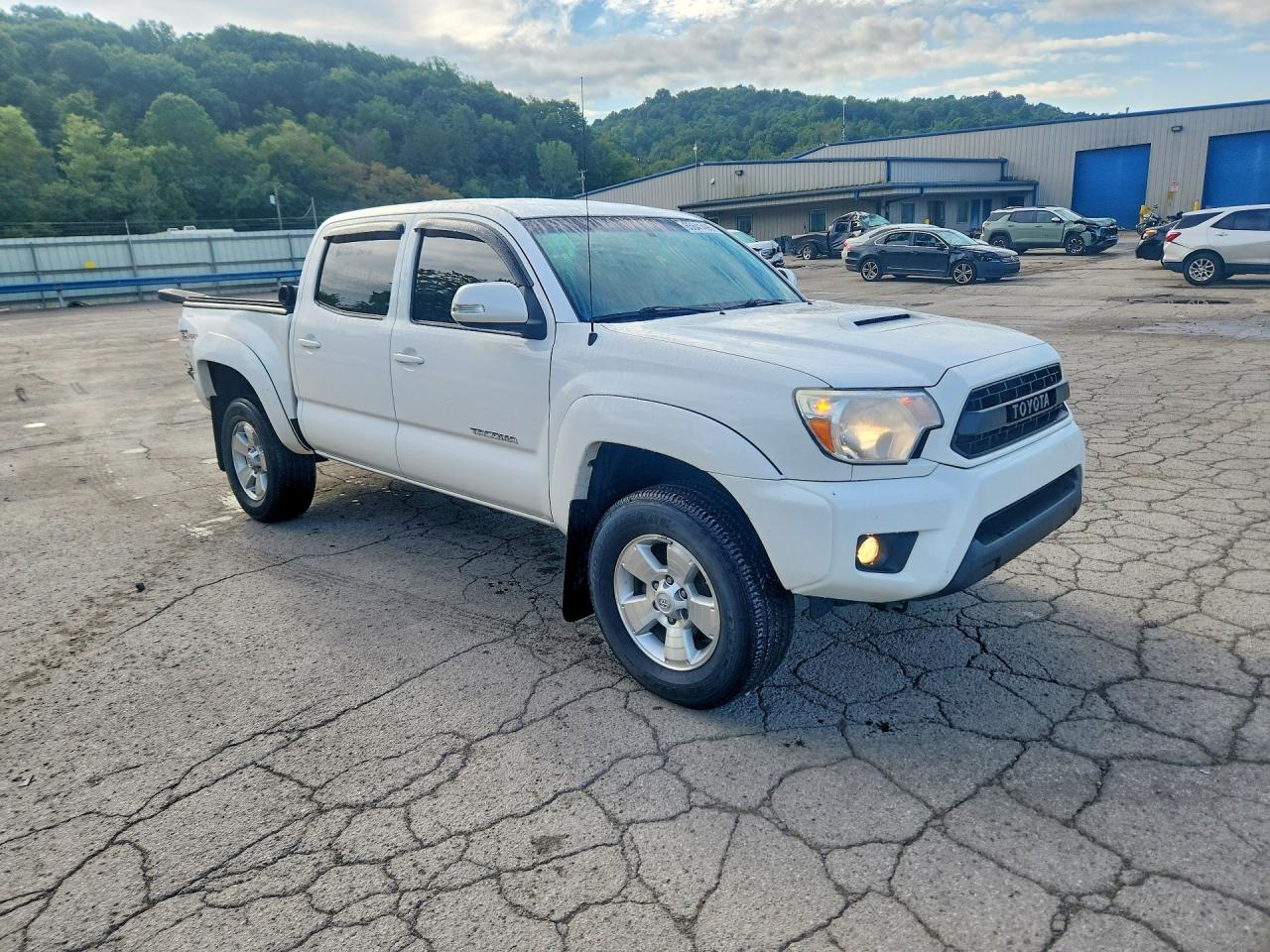 2015 TOYOTA TACOMA V6 — снимка 4