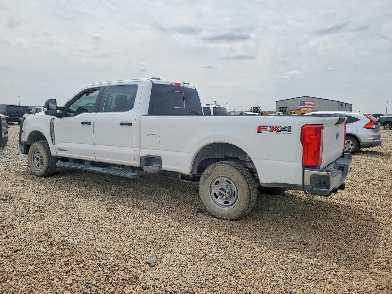 2025 FORD 250 — снимка 2