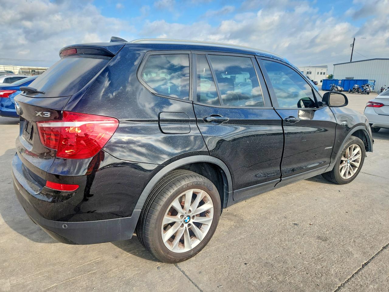 2017 BMW X3 XDRIVE28I — снимка 3