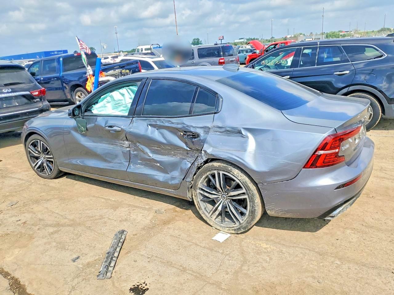 2019 VOLVO S60 T6 R-DESIGN — снимка 2