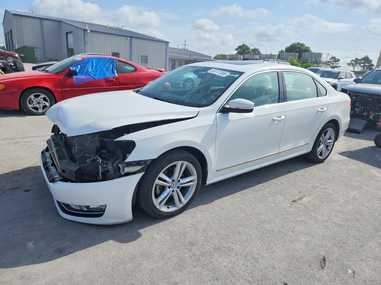 2015 VOLKSWAGEN PASSAT SEL