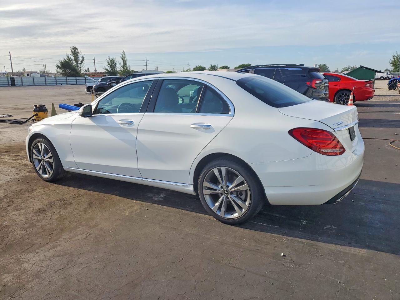 2018 MERCEDES-BENZ C 300 4MATIC — снимка 2