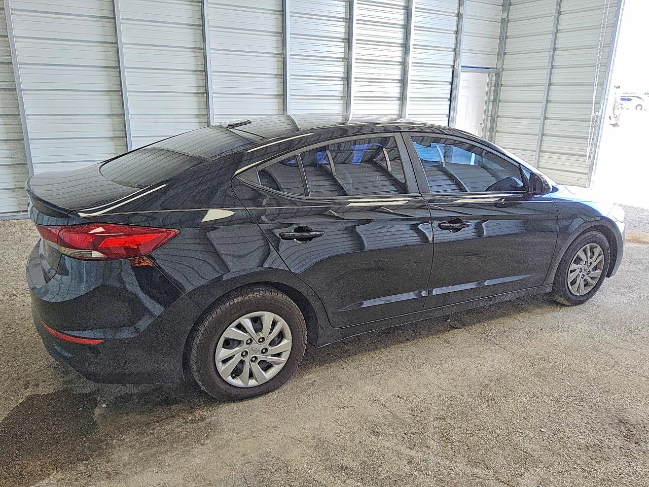 2017 HYUNDAI ELANTRA SE — снимка 3