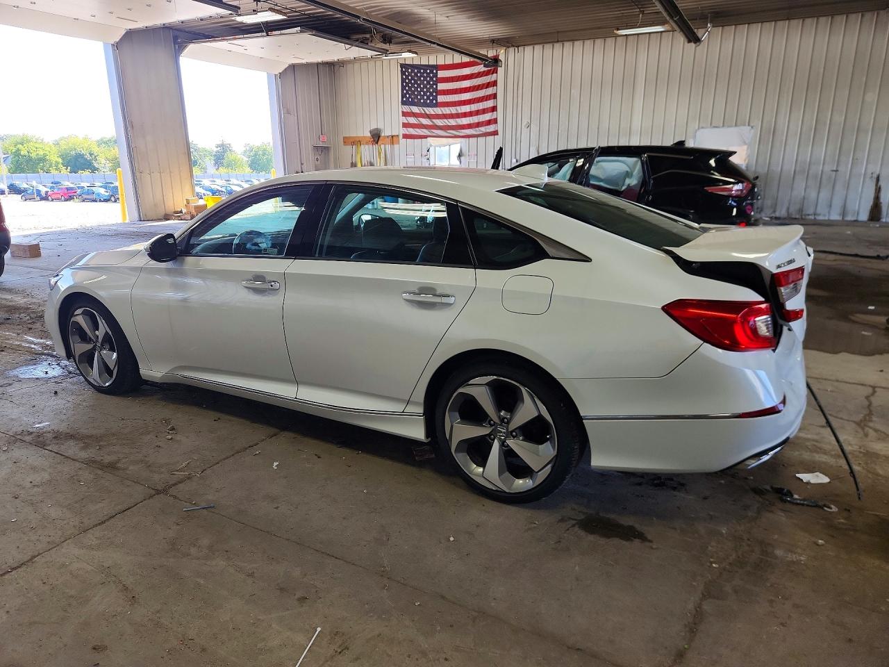 2018 HONDA ACCORD TOURING — снимка 2