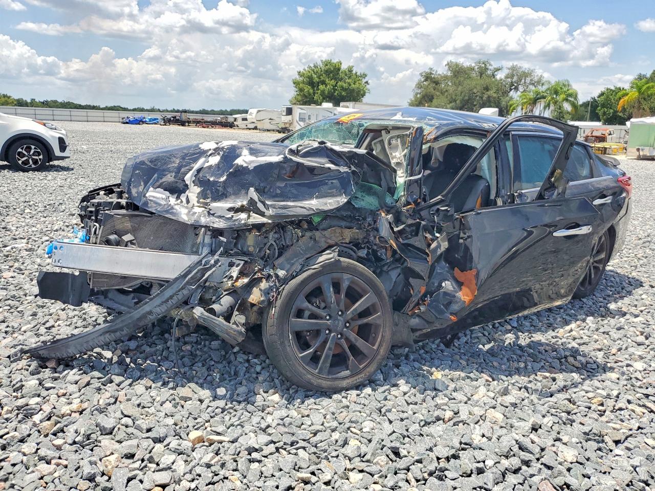 2017 NISSAN ALTIMA 2.5 SR