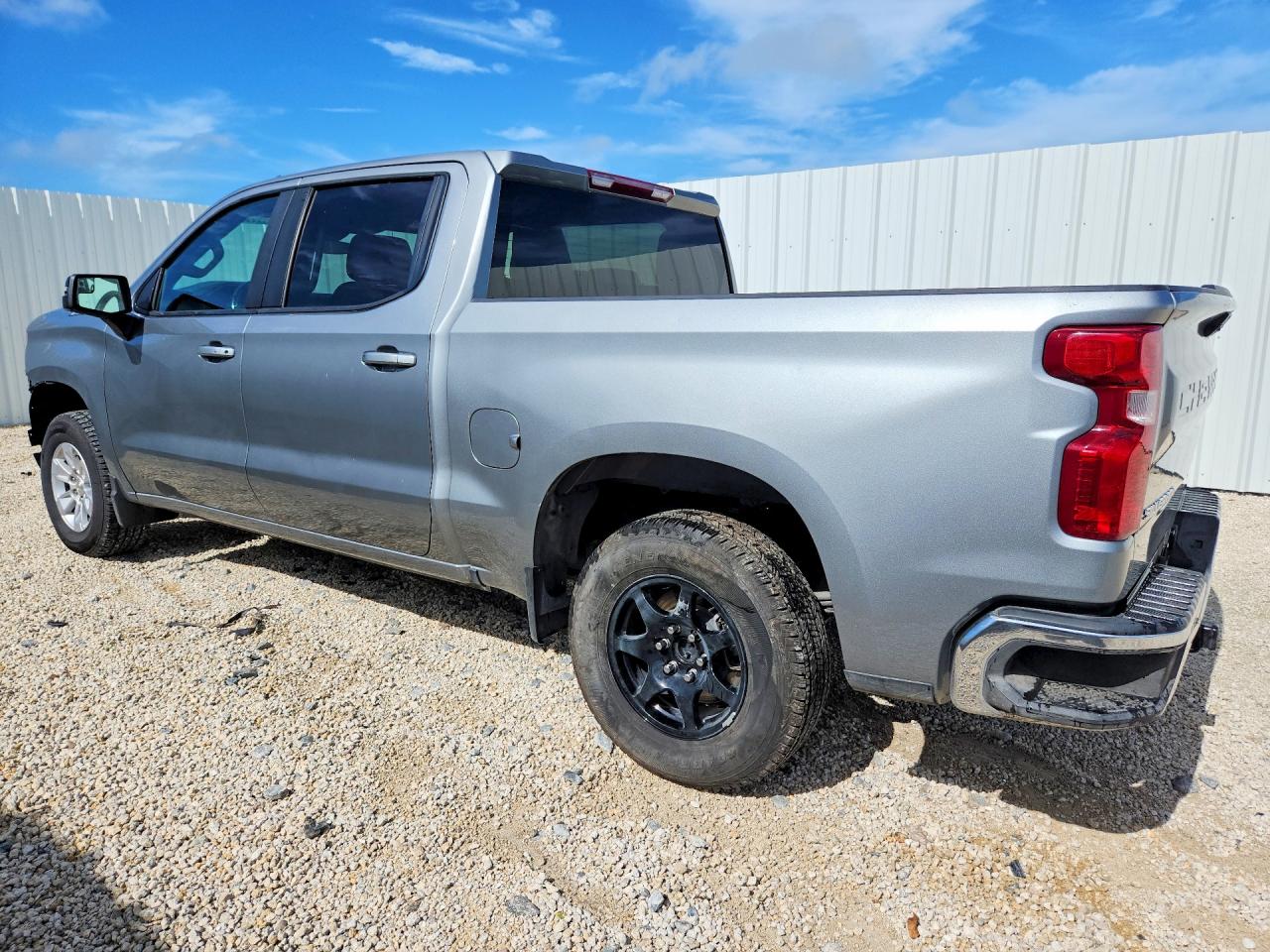 2025 CHEVROLET SILVERADO C1500 LT — снимка 2