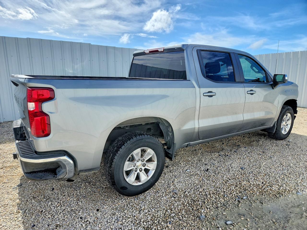 2025 CHEVROLET SILVERADO C1500 LT — снимка 3