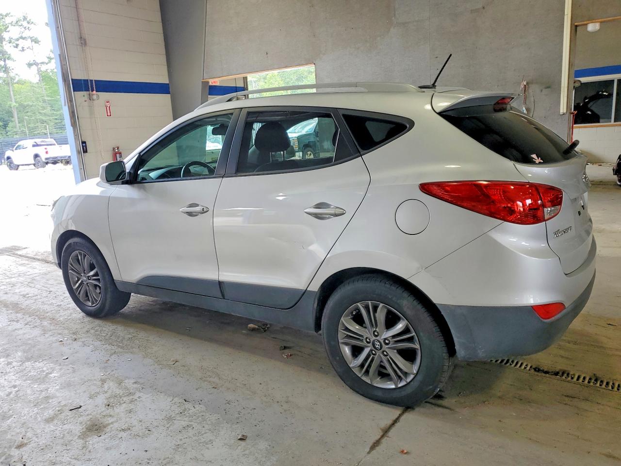 2015 HYUNDAI TUCSON SE — снимка 2