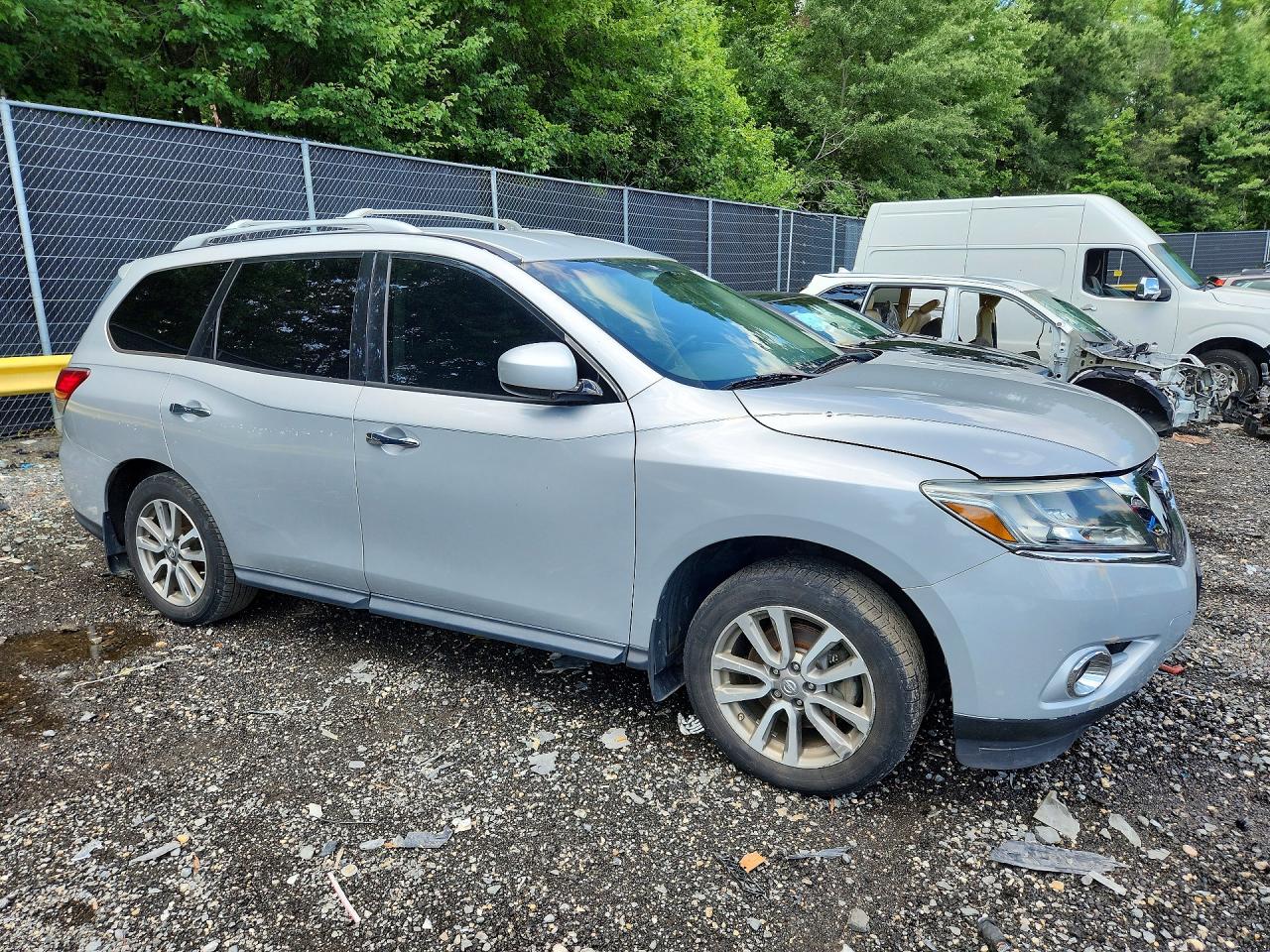 2015 NISSAN PATHFINDER SV — снимка 4