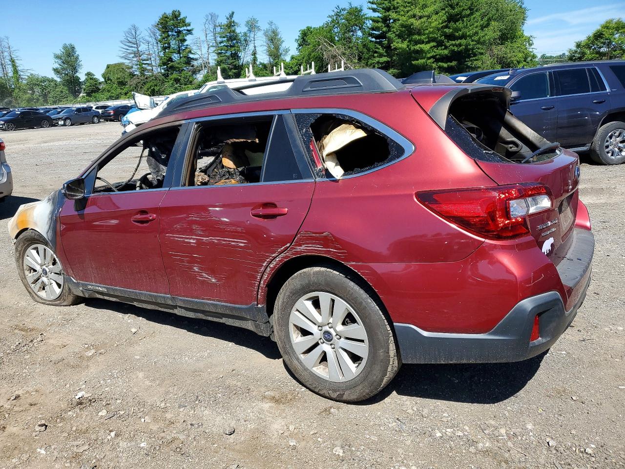 2019 SUBARU OUTBACK 2.5I PREMIUM — снимка 2