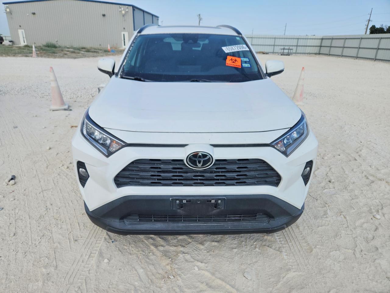 2021 TOYOTA RAV4 XLE — снимка 5