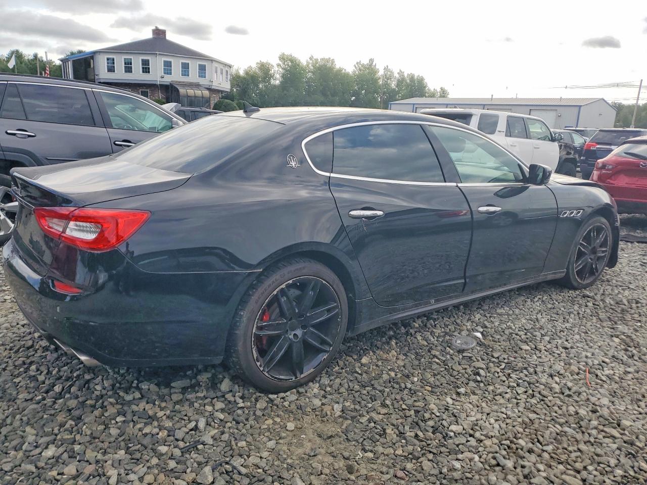 2015 MASERATI QUATTROPORTE S — photo 3