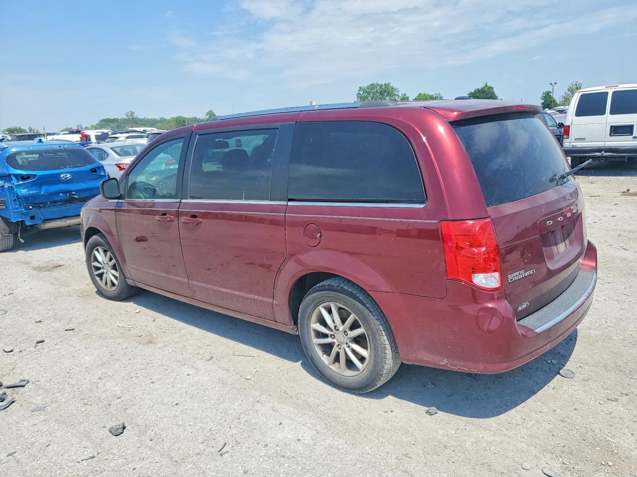 2019 DODGE GRAND CARAVAN SXT — снимка 2