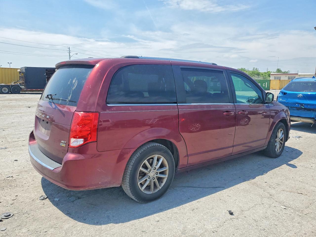 2019 DODGE GRAND CARAVAN SXT — снимка 3