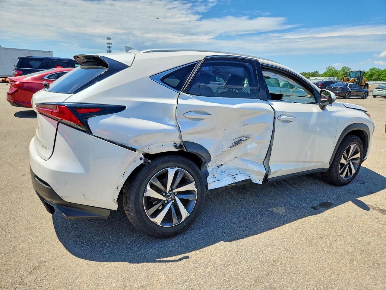 2019 LEXUS NX 300 BASE — снимка 3