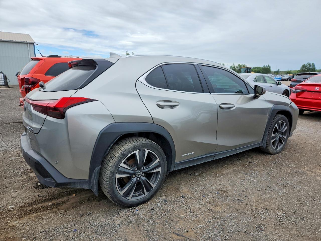 2019 LEXUS UX 250H — photo 3
