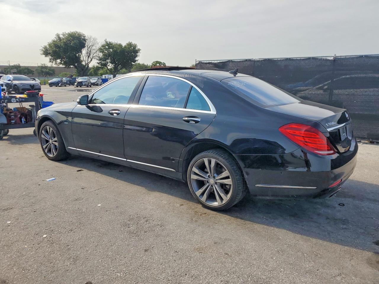 2017 MERCEDES-BENZ S 550E — снимка 2