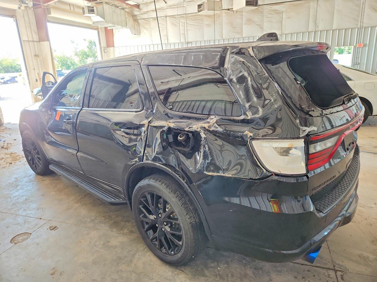 2015 DODGE DURANGO R/T — снимка 2