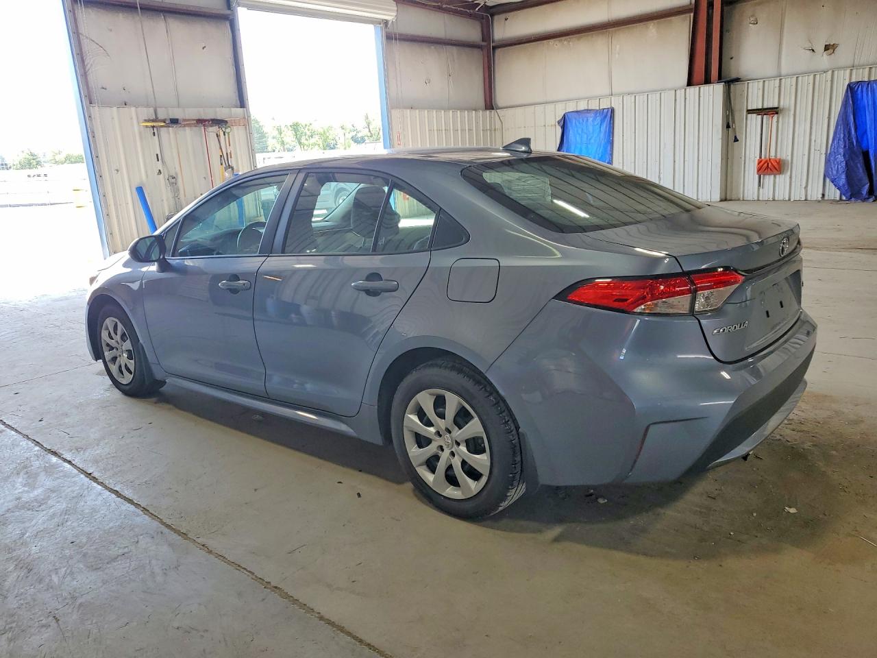 2022 TOYOTA COROLLA LE — снимка 2