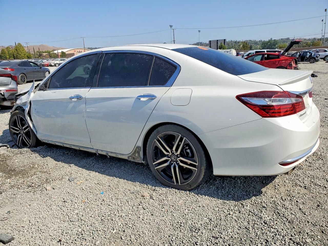 2017 HONDA ACCORD SPORT SPECIAL EDITION — снимка 2