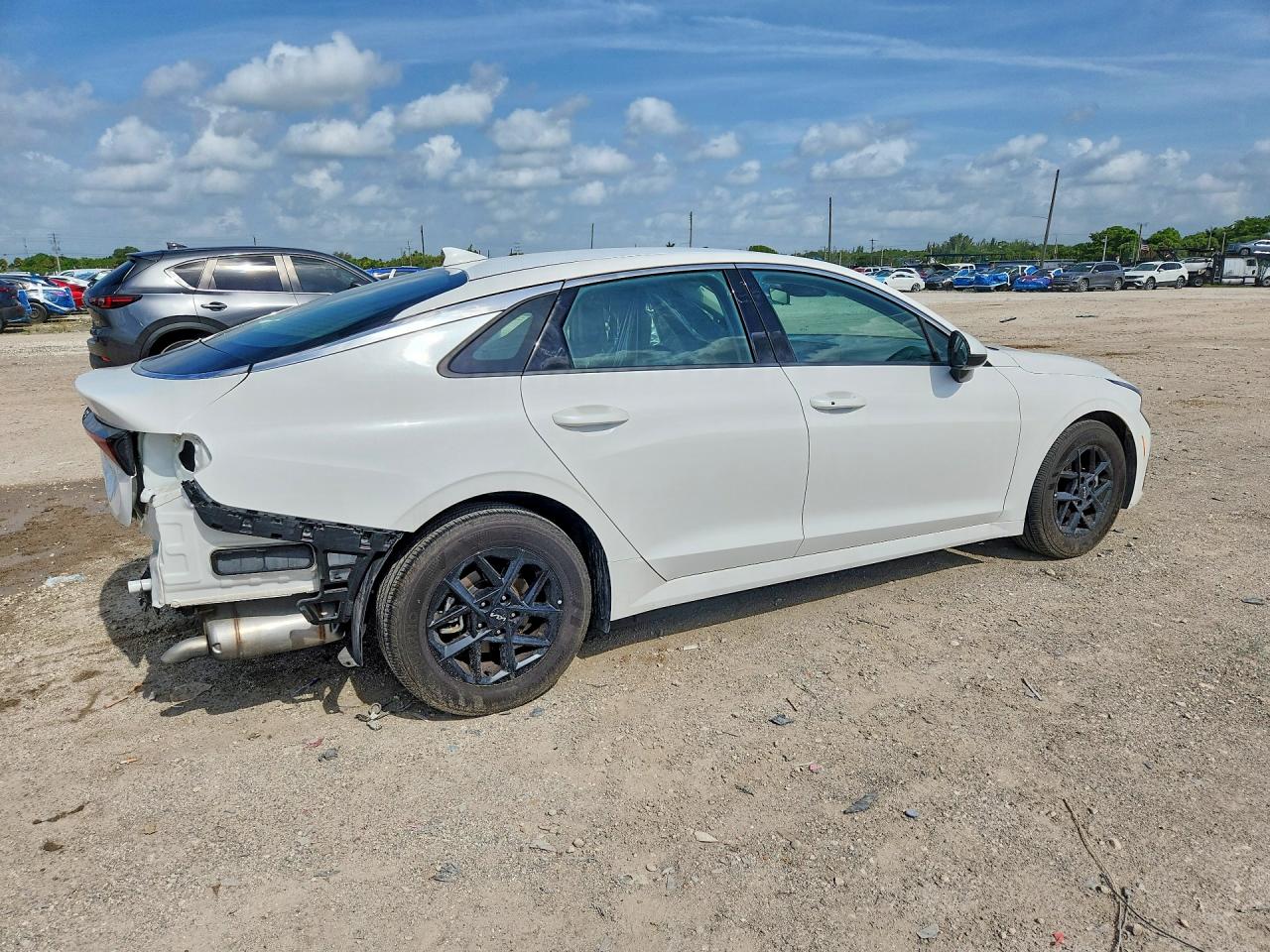 2026 KIA K5 LXS — снимка 3