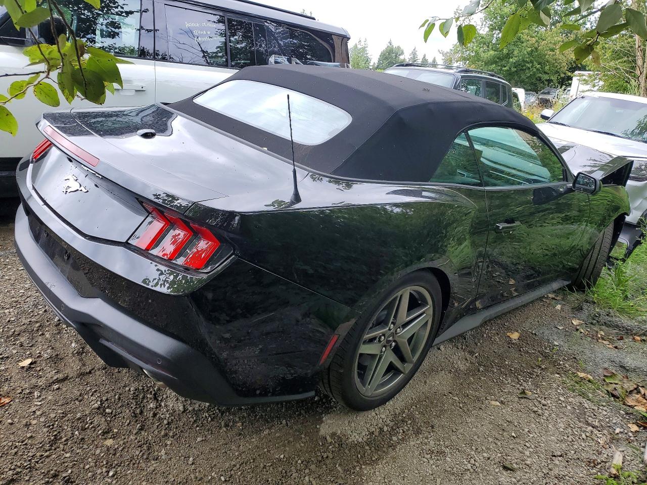 2026 FORD MUSTANG — снимка 3