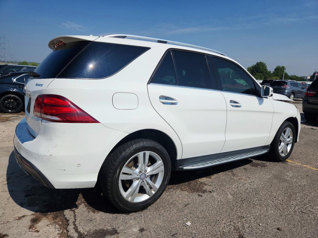 2016 MERCEDES-BENZ GLE 400 4MATIC — снимка 3