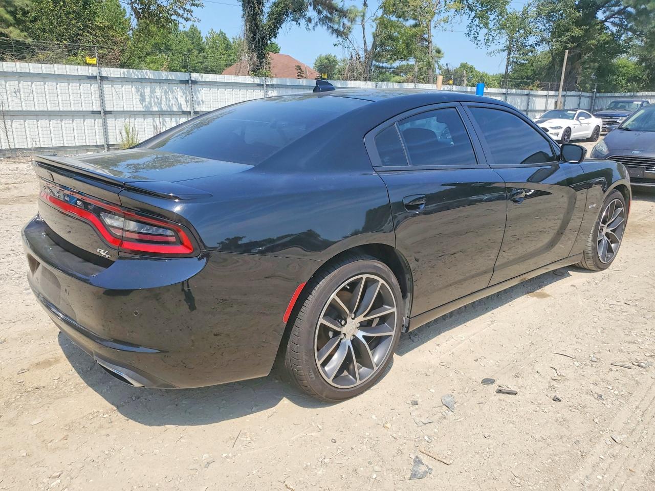 2017 DODGE CHARGER R/T — снимка 3