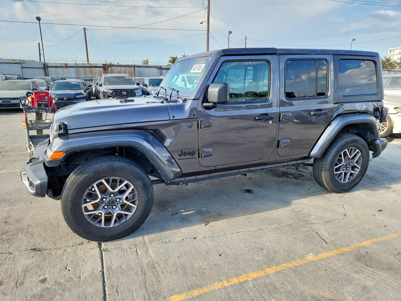 2025 JEEP WRANGLER SAHARA