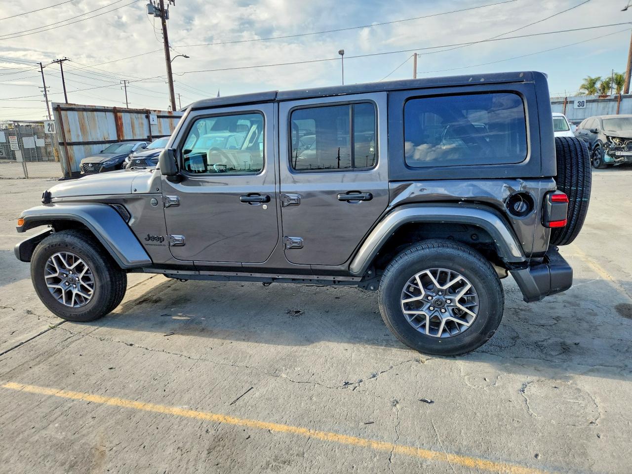 2025 JEEP WRANGLER SAHARA — снимка 2