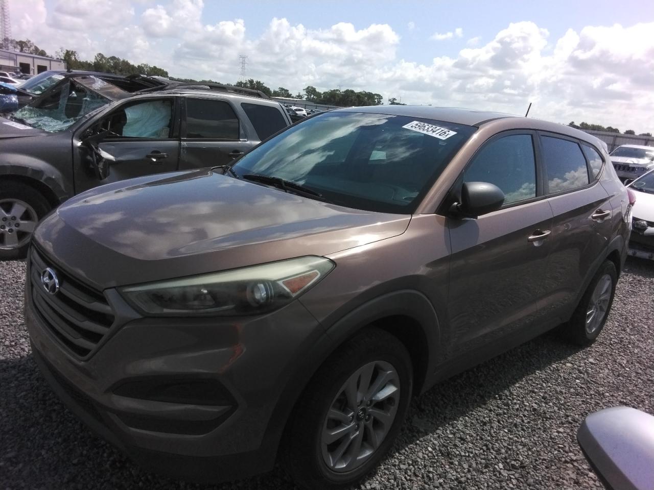 2016 HYUNDAI TUCSON SE FWD SE — снимка 2
