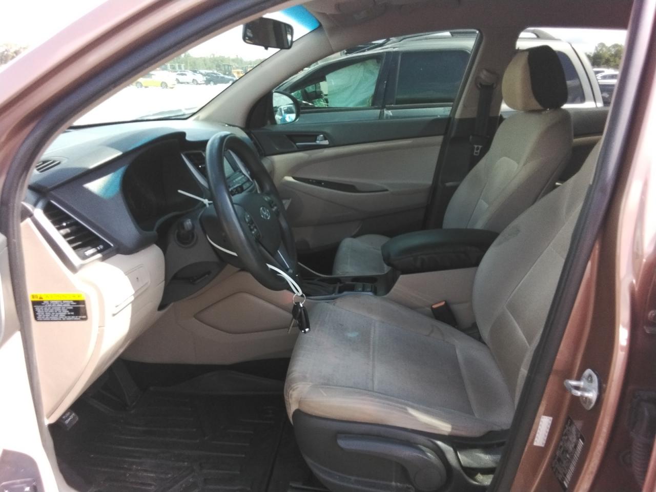 2016 HYUNDAI TUCSON SE FWD SE — снимка 5