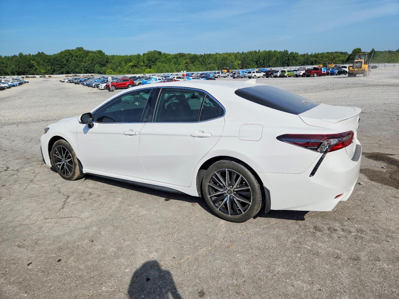 2023 TOYOTA CAMRY SE — снимка 2