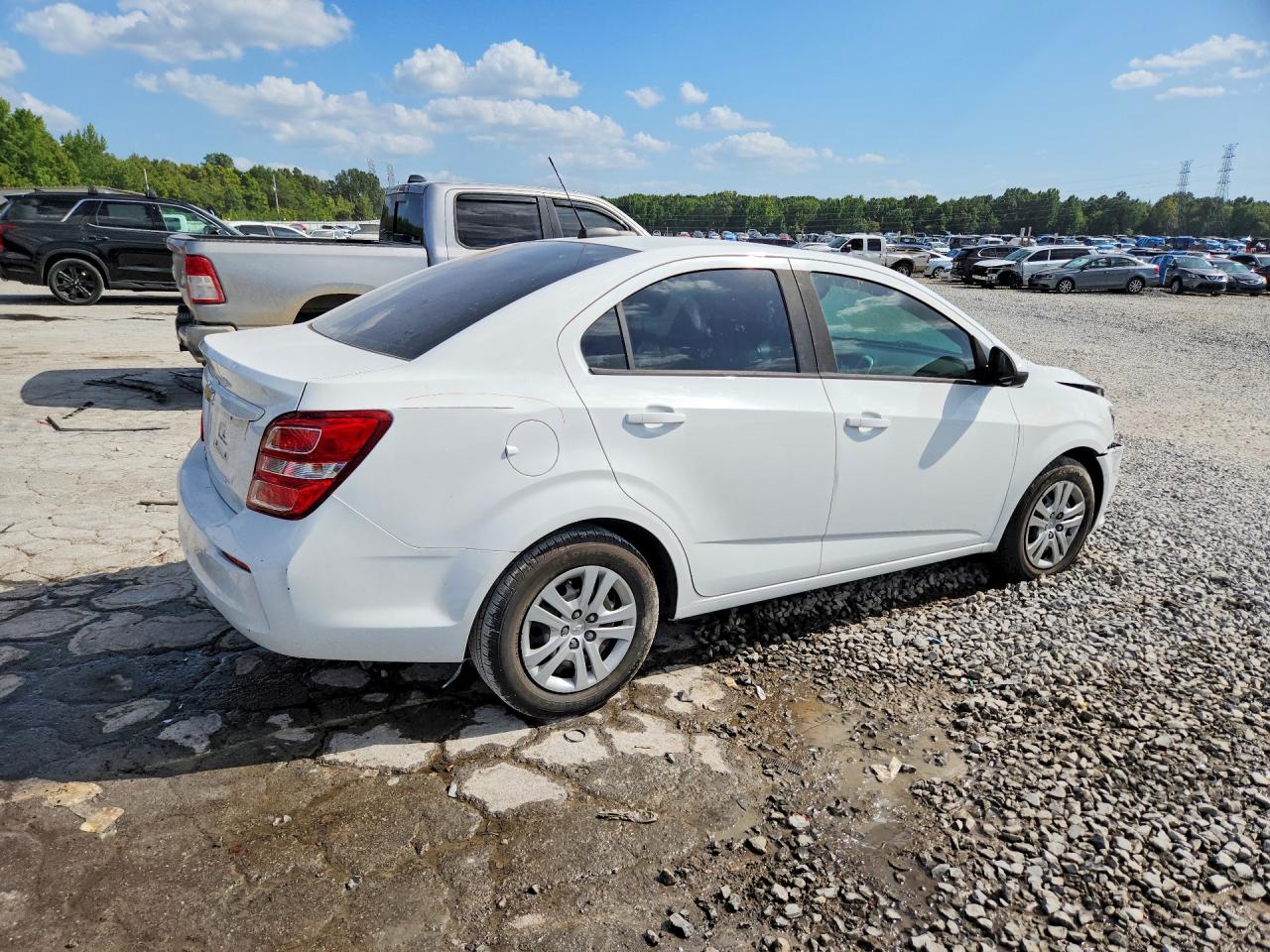 2017 CHEVROLET SONIC LS — снимка 3