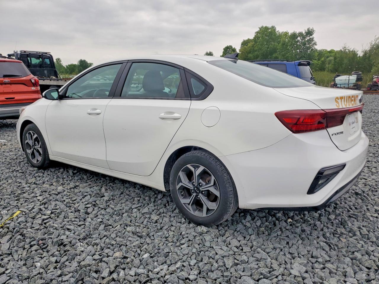 2021 KIA FORTE LXS — снимка 2
